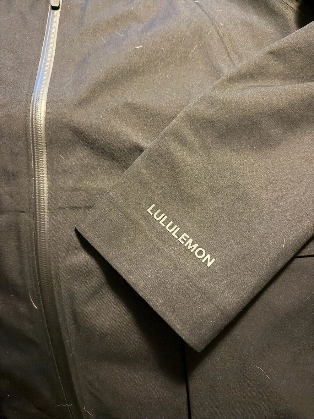 Lululemon women’s rain coat